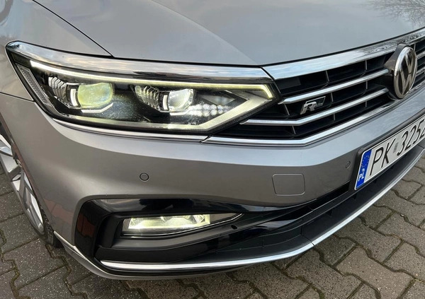 Volkswagen Passat cena 128999 przebieg: 78552, rok produkcji 2020 z Ostrzeszów małe 667